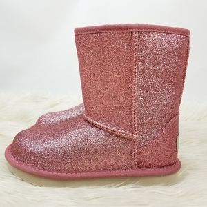 UGG Little Girls Classic Short II Glitter Pink